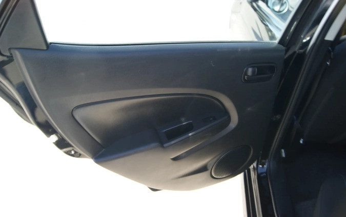 Mazda 2 cena 14900 przebieg: 145852, rok produkcji 2008 z Krynica-Zdrój małe 379